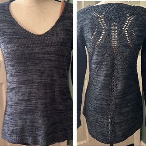 Womens Sz M Charcoal knit vneck charcoal long sleeve’s crochet sweater top